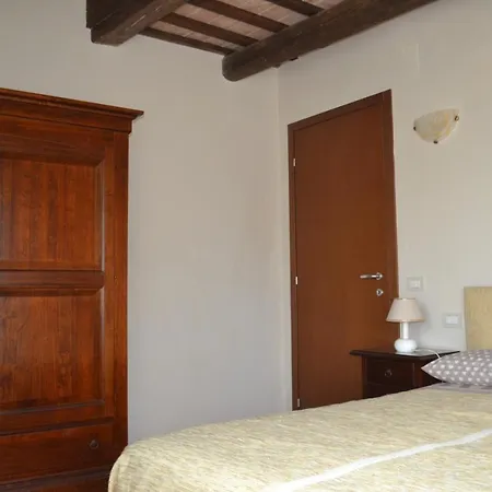 Country House Casa Rossa * Servigliano